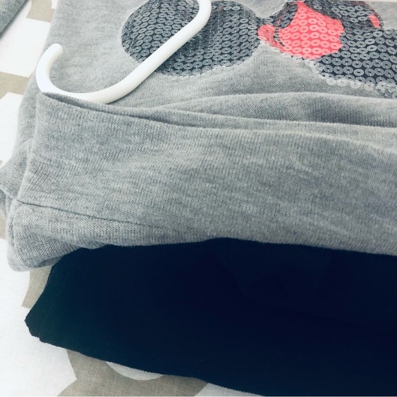 Disney Mickey Mouse Minnie sequins heart Gray Black Pullover juniors size 3/5 - Picture 14 of 16